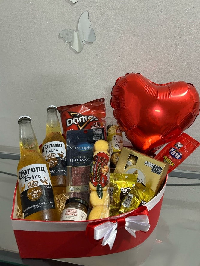 Cesta Amor & Sabor Premium 🍺🧀❤️ | Cesta Encantada